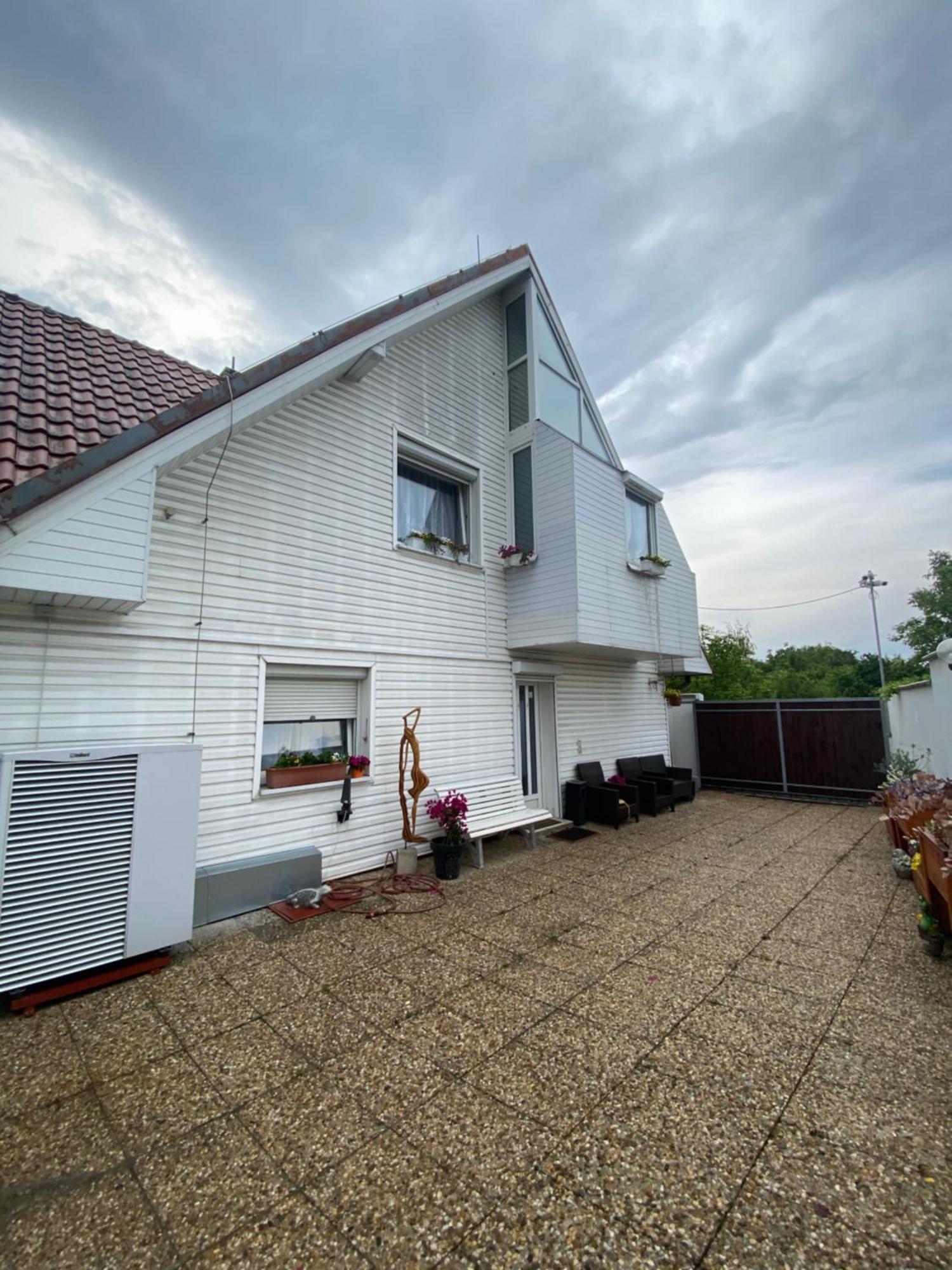 Homestay U Hanky Zdiby ภายนอก รูปภาพ